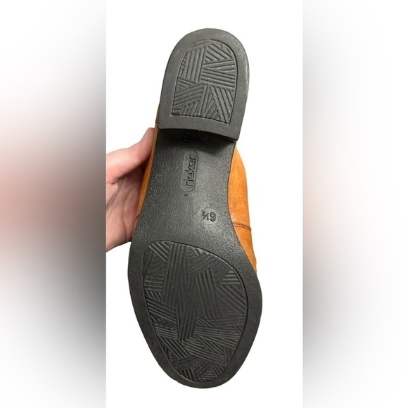 Rieker antistress size 6.5 slip on 1” low heel tan booties size 6.5 - Picture 8 of 10